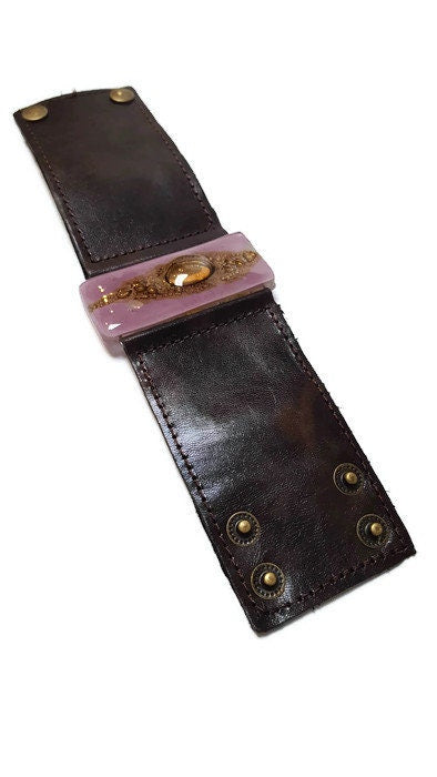 Stylish Wide Leather Cuff. Chocolate dark brown color Leather Bracelet. Recycled glass Bracelet. Lavender, brown w golden bubbles