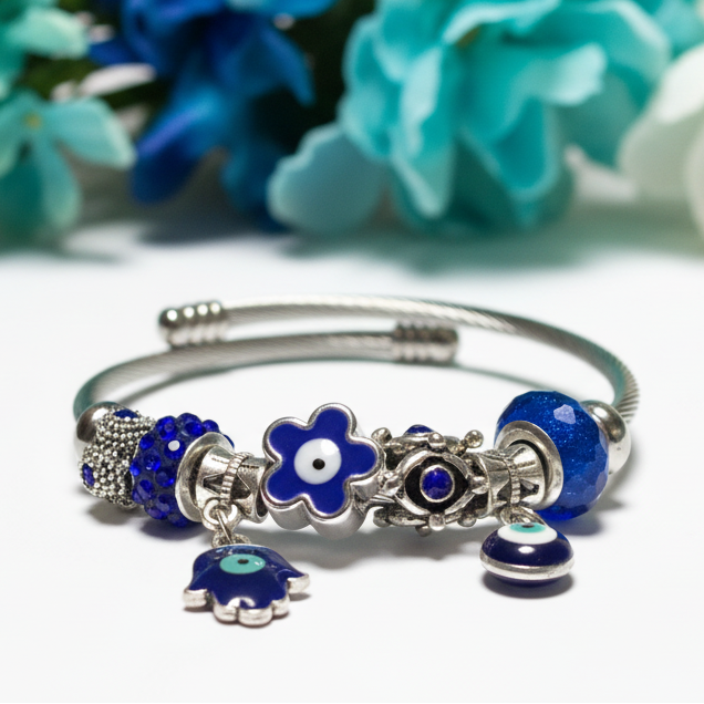 Blue Evil eye Stainless Expandable Easy to put on stretch memory wire Charm Bracelet. One size fits most