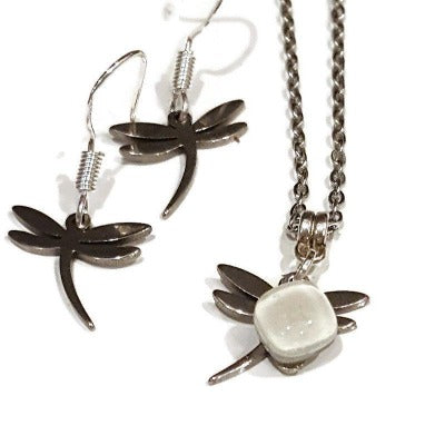 Small Dragonfly set. Drop earrings and necklace. Recycled fused glass white. Minimalist, tiny and ecofriendly. Dainty