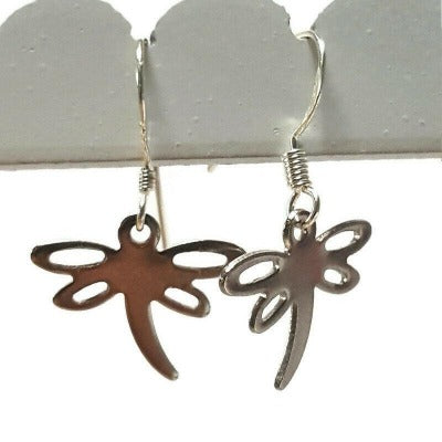 Small Dragonfly set. Dangle earrings and necklace. Recycled fused glass pale lilac bead. Unique handcrafted and ecofriendly. Dainty jewelry.