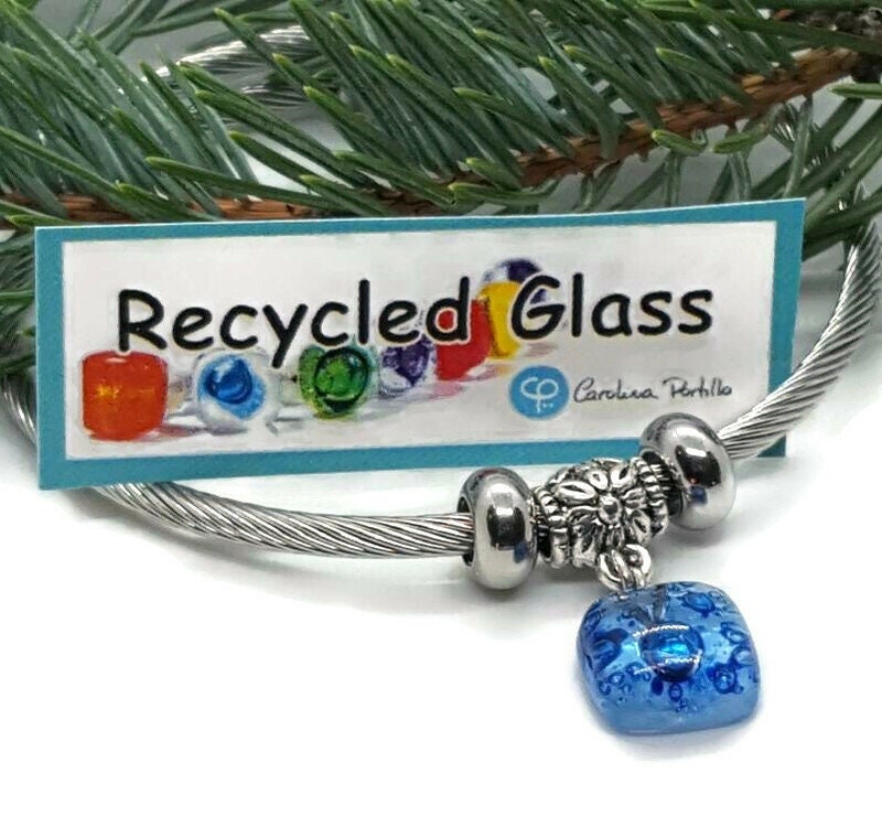 BLUE Bangle Twisted Stainless Steel Bracelet Glass Charm Bead. Expandable handmade stretch memory wire. One size fits most