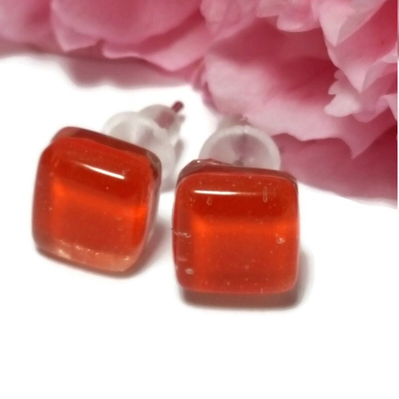 Small square post vibrant red color. Fused Glass Studs. Recycled Glass jewelry. Stud earrings. Fun color.
