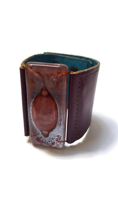 Wide Leather Cuff. Dark purple Leather Bracelet. Recycled glass Bracelet.  Dark pale pink bubble glass