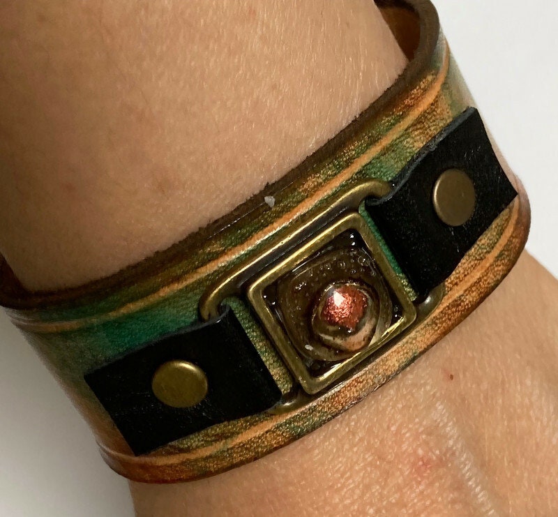 Hand dyed color leather cuff. Recycled fused glass bracelet. Hand painted natural leather. Caramel Brown and copper color