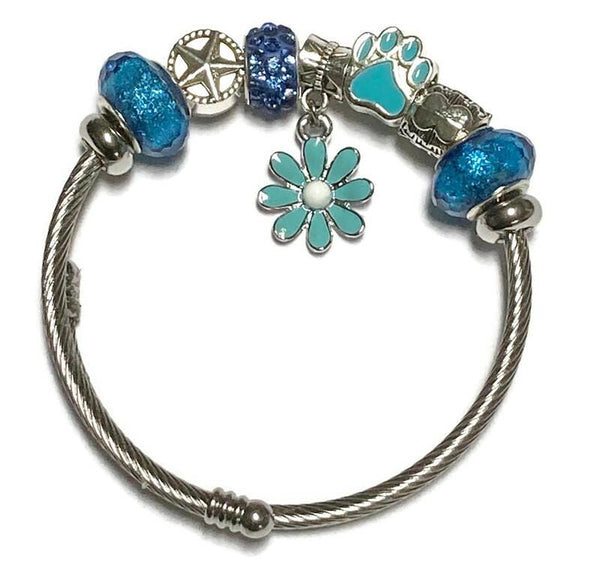 BLUE Stainless Expandable Easy to put on stretch memory wire Charm Bracelet. One size fits most