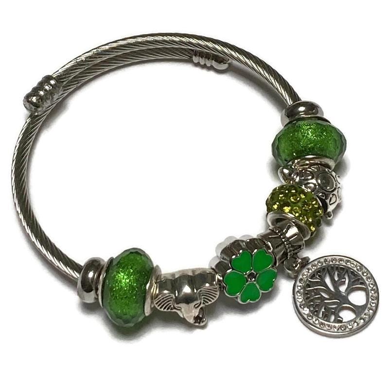 Tree Of Life. Green Stainless Expandable Easy to put on stretch memory wire Charm Bracelet. One size fits most