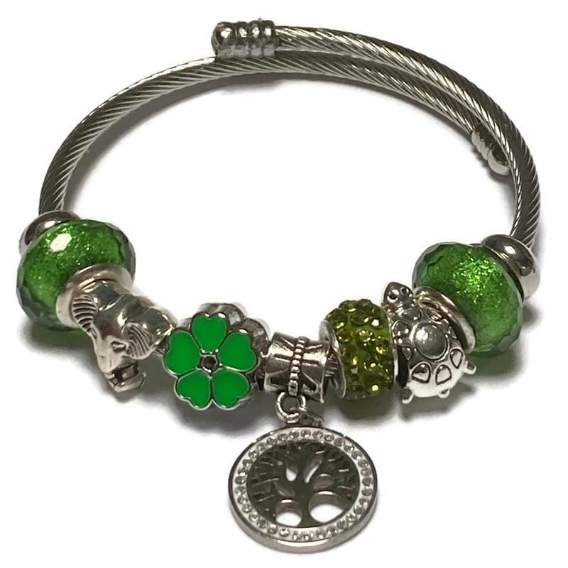 Tree Of Life. Green Stainless Expandable Easy to put on stretch memory wire Charm Bracelet. One size fits most