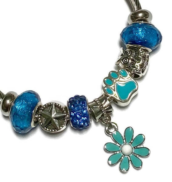 BLUE Stainless Expandable Easy to put on stretch memory wire Charm Bracelet. One size fits most