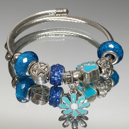 BLUE Stainless Expandable Easy to put on stretch memory wire Charm Bracelet. One size fits most