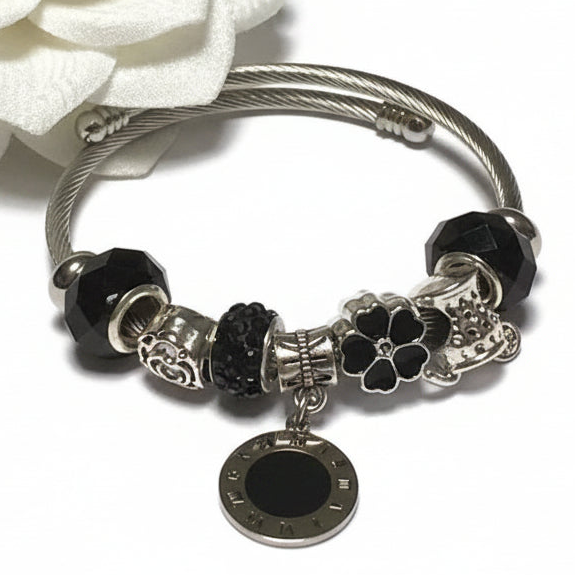 BLACK Expandable Stainless Easy to put on stretch memory wire Charm Bracelet. One size fits most