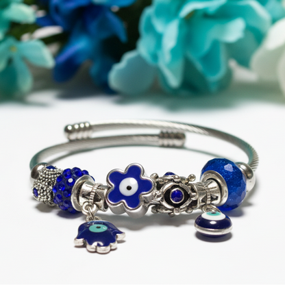 Blue Evil eye Stainless Expandable Easy to put on stretch memory wire Charm Bracelet. One size fits most