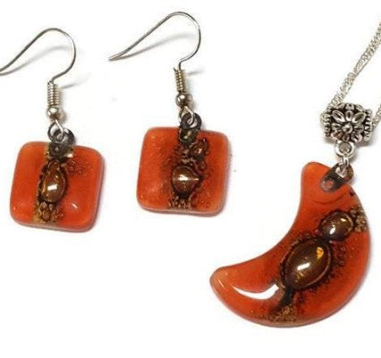 Set earrings and Moon pendant. Red  and brown Recycled Glass. Handmade