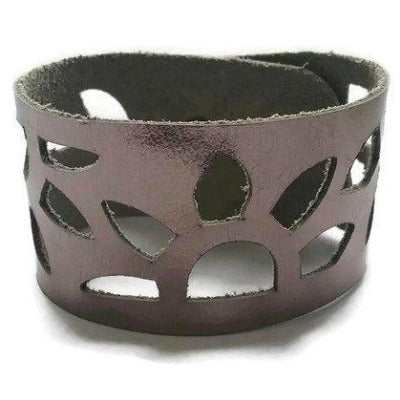 Gunmetal- Dark Silver Leather Cuff Bracelet. Reclaimed Leather wrist band. Sunflower bracelet. - Handmade Recycled Glass Jewelry 