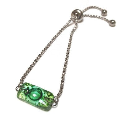 Green Stainless Steel Box Chain Slider Bracelet. Minimalist, Dainty, Pull Tie bracelet. Adjustable slider bracelet with recycled glass charm