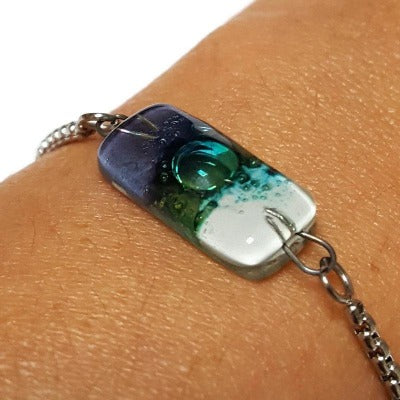 Simple and Minimalist, Dainty, Pull Tie bracelet thin Adjustable sliding bracelet with recycled glass charm. Green Slider Bracelet.