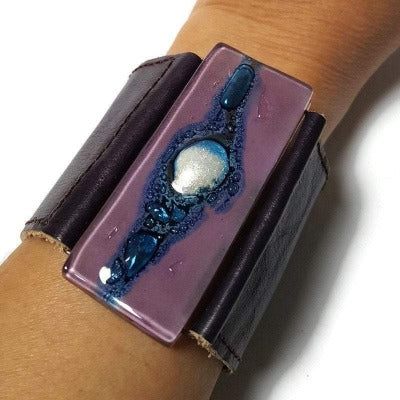 Wide Leather Cuff. Dark purple Leather Bracelet. Recycled glass Bracelet.   Lilac and Blue with silver bubble glass. Double snaps.